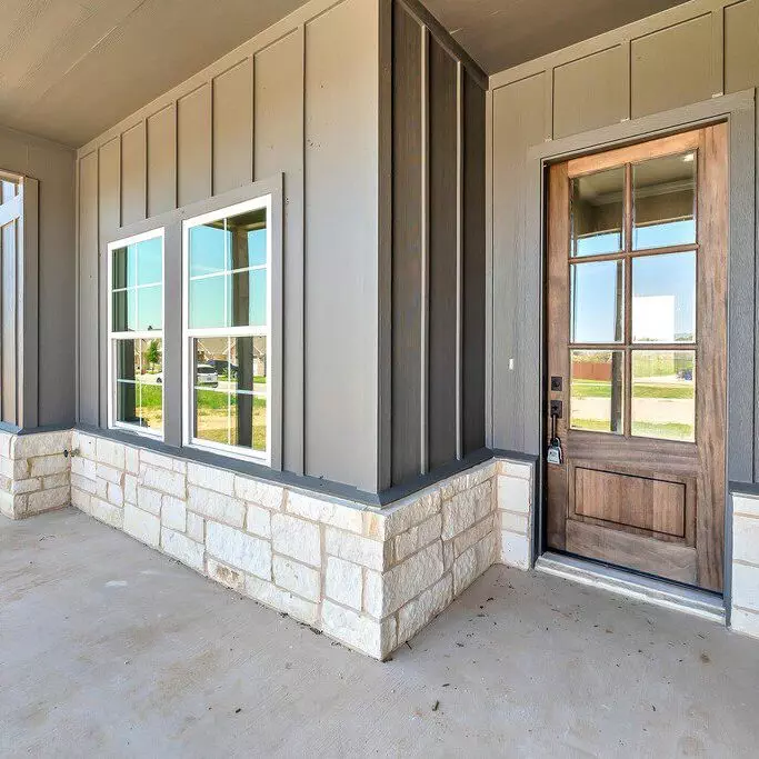 9944 Bridlewood Ln (3) 9944 Bridlewood Ln (3)
